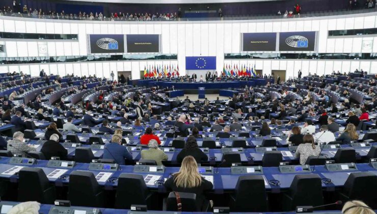 Belçika’daki Avrupa Parlamentosu ofislerinde arama yapıldı