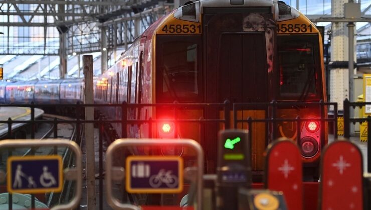 İngiltere’de 40 binden fazla demiryolu çalışanından grev
