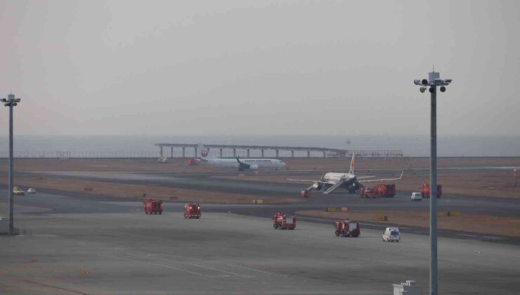 Japonya’da yolcu uçağında bomba ihbarı paniği
